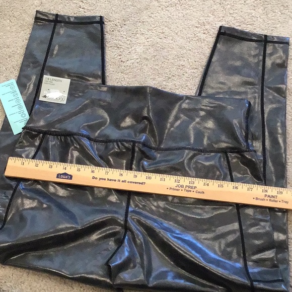 Legging Large, Black. Has Leg pockets Stretch NWT Ideology - Picture 13 of 13